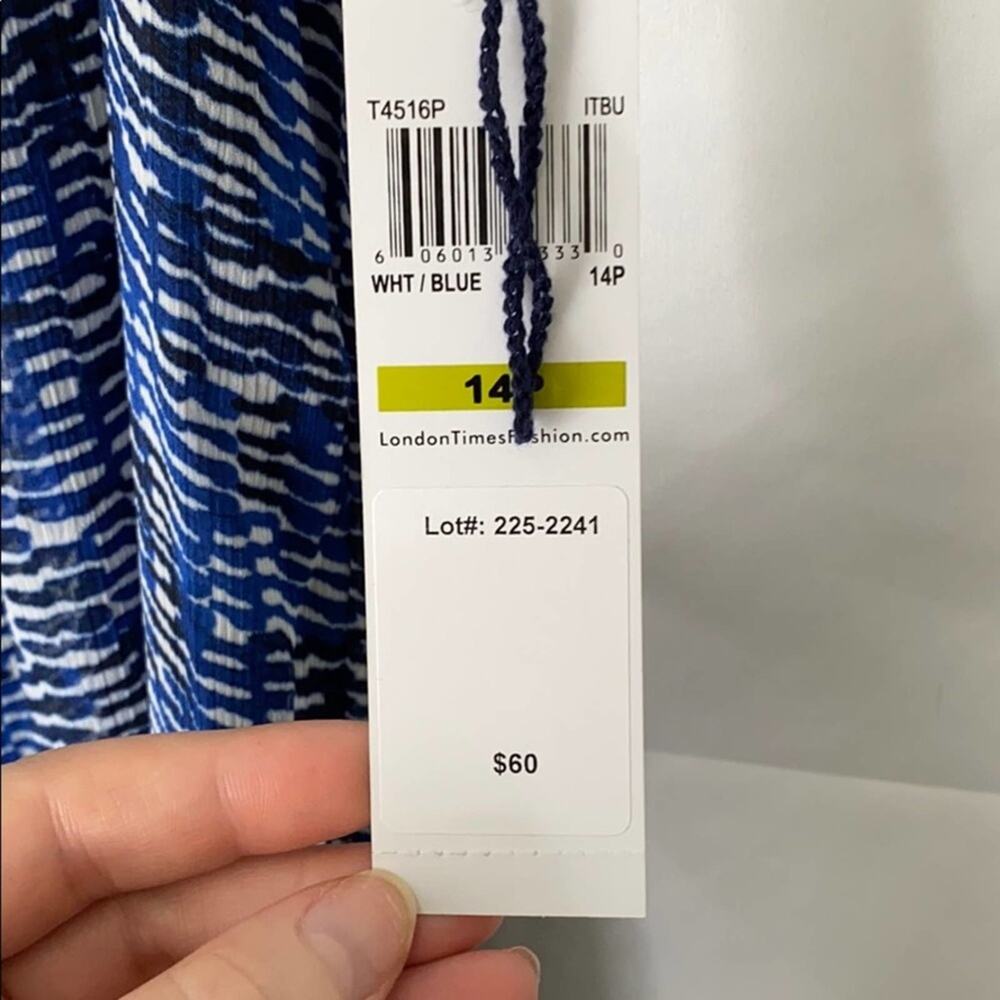 London Times Petite Blue & White Sleeveless Dress - Picture 6 of 10